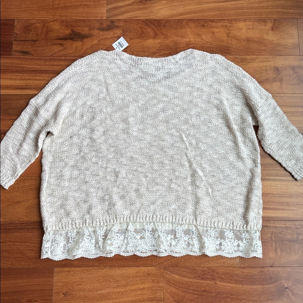 NWT 2016 Abercrombie & Fitch - Picture 5 of 6